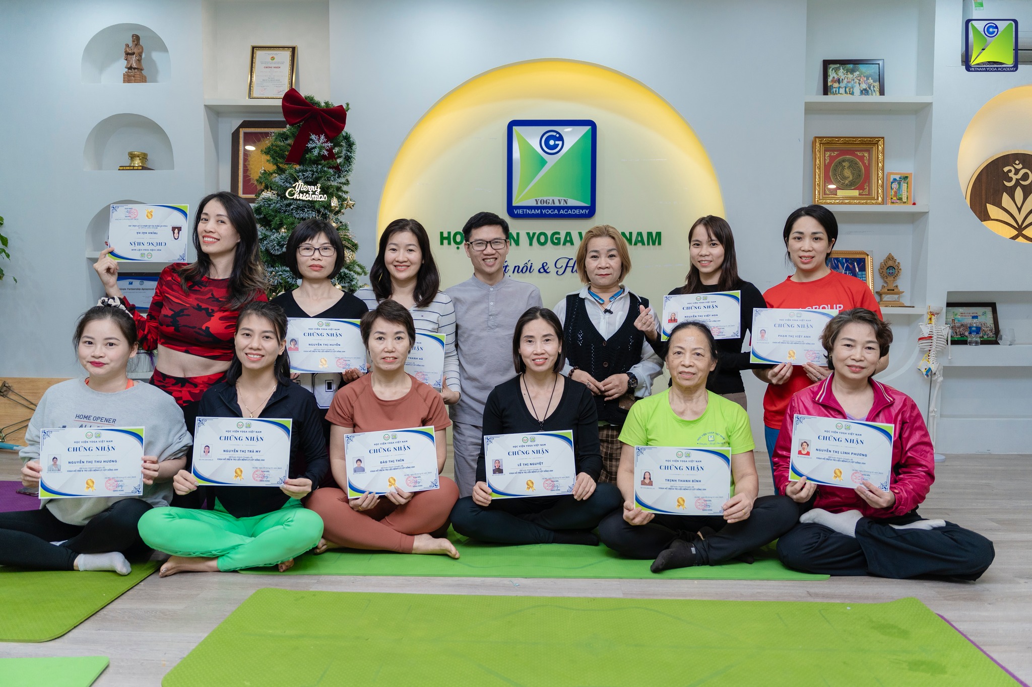 [🆕🇻🇳] Hong Ha Yoga – Ở đây có đam mê yoga � 🧘 Top1Yoga 🧘 Test thử lưng mình có mở chưa bằng tư thế này nhé  Chui đầu vào trong ngắm nghía đôi chân mình !
 , shares-0✔️ , likes-197❤️️ , date-2025-01-14 18:33:07🇻🇳🇻🇳🇻🇳📰🆕