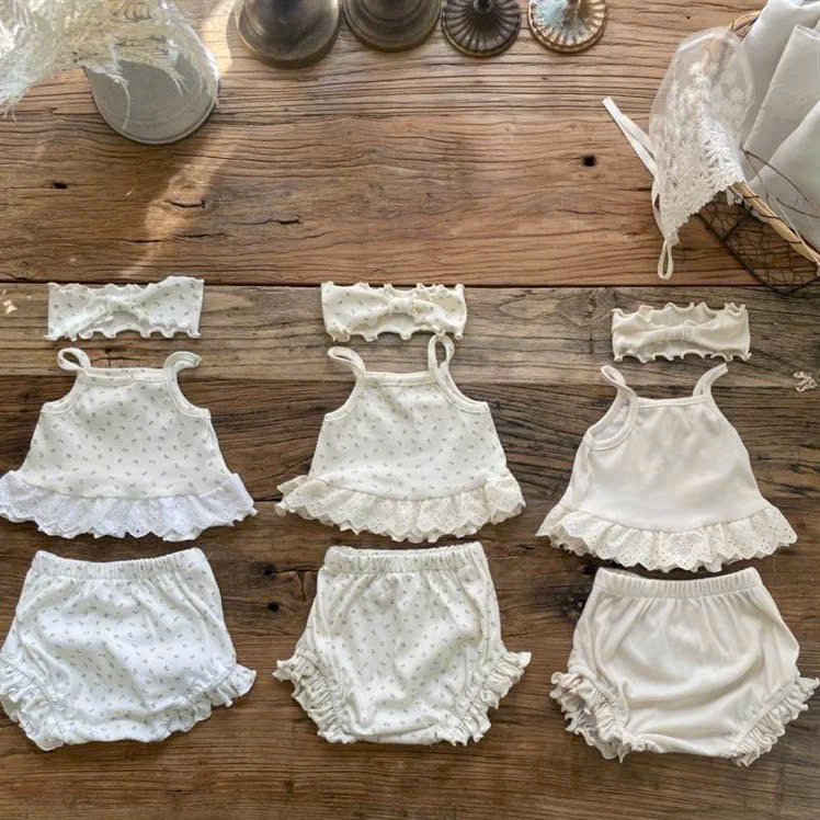 [🆕🇻🇳] Shop mẹ bé Hồng Ánh authenic 😎❤️️⭐️ CHUYẾN CUỐI KỊP TẾT Ạ 
Em sắp đóng order trước Tết rui Ce ơi. Săn được con áo len đang salee phải up vội cho các bác vợt lẹ ưng con mắt quá đi thôi mix gì  , shares-1✔️ , likes-3❤️️ , date-2025-01-10 18:23:10🇻🇳🇻🇳🇻🇳📰🆕