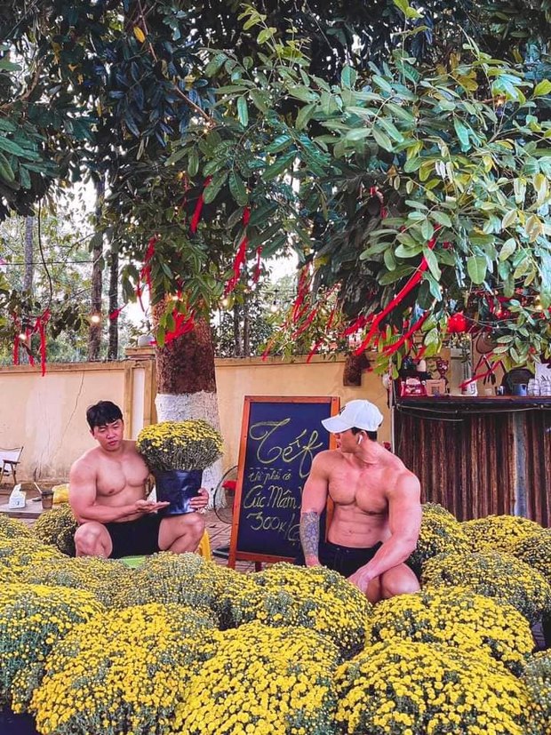 [🆕🇻🇳] Hương Anh Fitness & Yoga 🧘 Top1Yoga 🧘  Tết đến rồi, cùng Hương Anh chuẩn bị mâm cỗ đong đầy!

 Mâm cỗ không chỉ là những món ăn ngon mà còn là biểu tượng của sự sum vầy, đoàn tụ. Cùng nấu những , shares-2✔️ , likes-4❤️️ , date-2025-01-27 17:00:09🇻🇳🇻🇳🇻🇳📰🆕