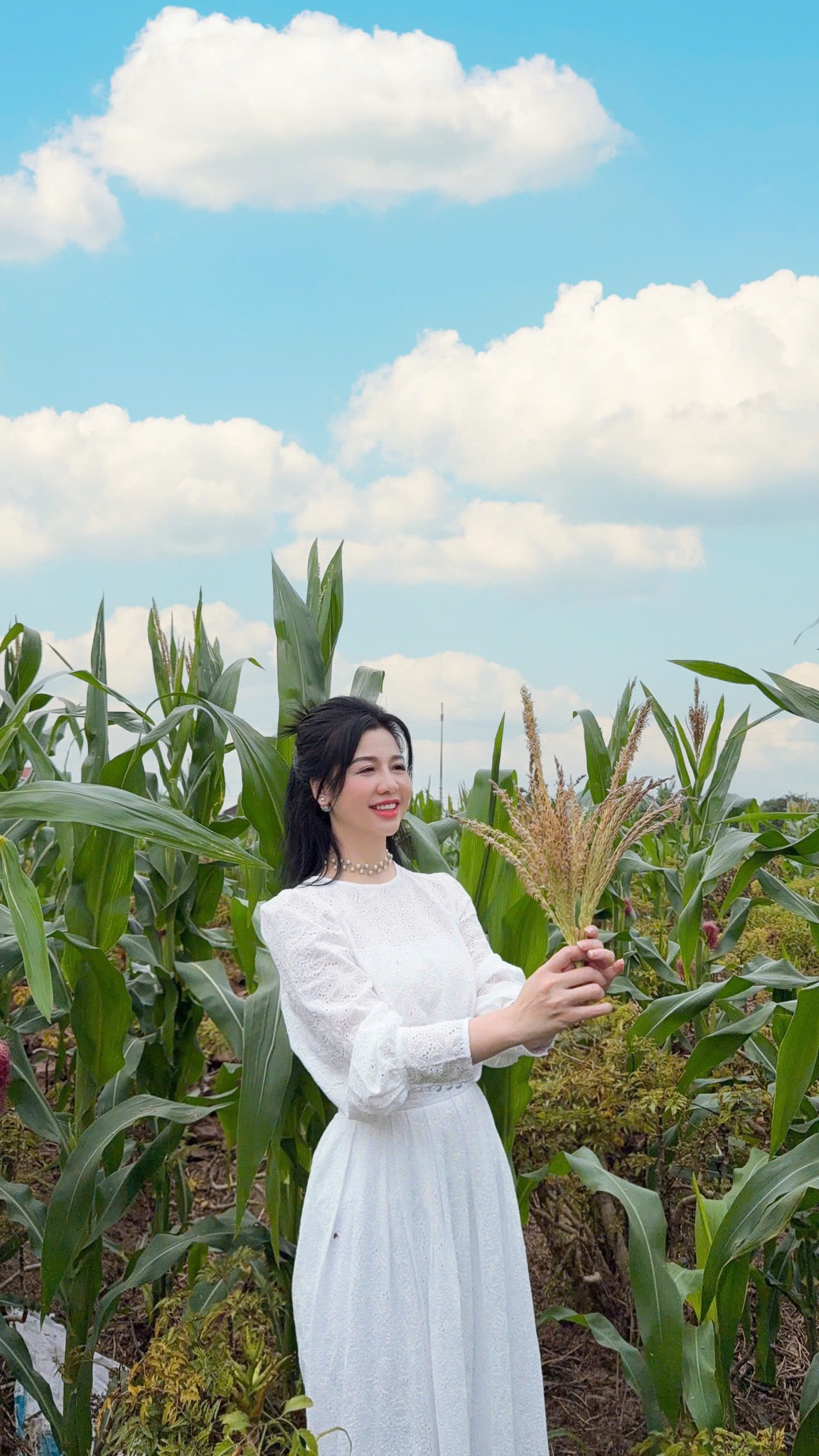 [🧘🇻🇳] Nguyễn Hiếu Yoga 🧘Top1Yoga🕉️ – Nguyễn Hiếu cảm thấy rất hạnh phúc khi được học viên gọi là ‘cô giáo’ thay …