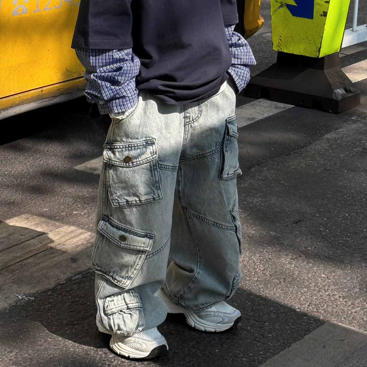 [🆕🇻🇳] Giang Kids- thời trang cao cấp cho bé 🧑‍🧒❤️️👶⭐️ Jeans bé trai đẹp quá nun 
•sz 90-150

__________𝗚𝗶𝗮𝗻𝗴𝗞𝗶𝗱𝘀____________
 Order QCCC giá cực yêu
 Giao hàng kiểm tra thoải mái trước khi nhận
 Order nhanh ch , shares-0✔️ , likes-0❤️️ , date-2025-01-31 05:08:01🇻🇳🇻🇳🇻🇳📰🆕