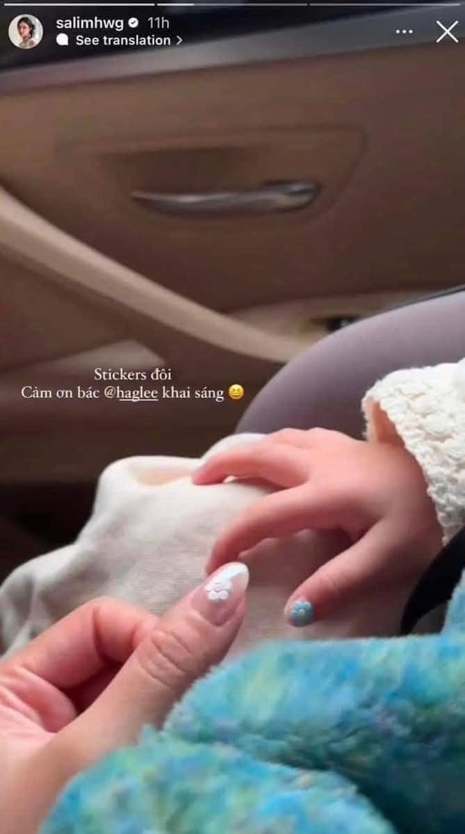 [🆕🇻🇳] Xoài’s Corner, các mẹ sẽ tìm được những món đồ phù hợp cho các bé 😎❤️️⭐️ Giá 185k
GIÀY THỂ THAO THOÁNG KHÍ 
Giày thể thao thoáng khí. Đi êm xỉu các bác ạ . Ưng dã man, em gom chuyến nữa nhé . Đẹp lắm ạ
Size 35-40
2 màu: Đen / Tr , shares-0✔️ , likes-0❤️️ , date-2025-02-11 19:48:40🇻🇳🇻🇳🇻🇳📰🆕