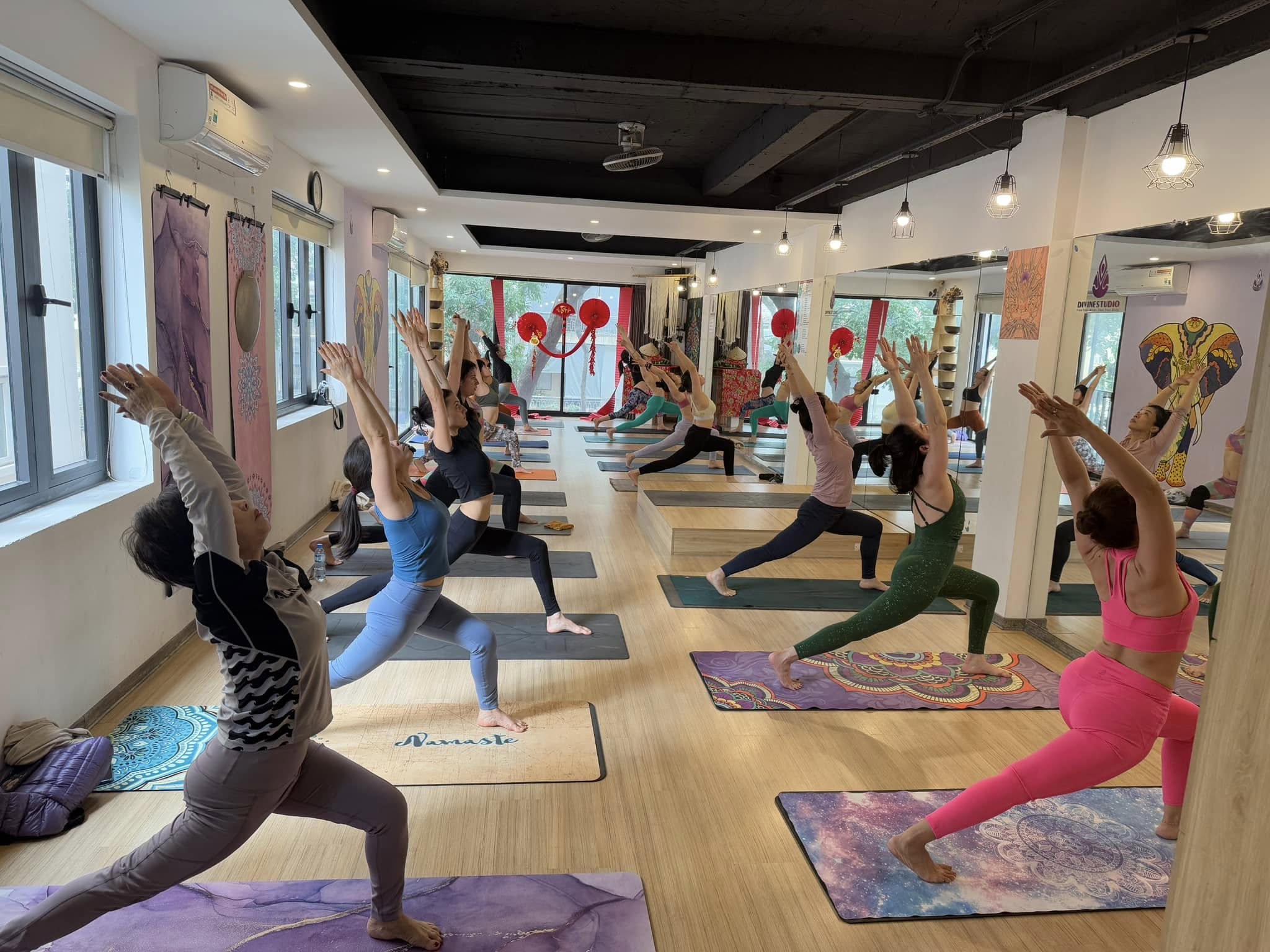 [🆕🇻🇳] Tiến Lực YoGa  (Phạm Tiến Lực) 🧘 Top1Yoga 🤸🏻‍♀️ Cả nhà đã quay trở lại tập luyện sau Tết chưa 

#TienLucYoga
#YogaOnline #YogaOffline
#YogaDamme #TapluyenYogatainha #YeuYoga
 , shares-0✔️ , likes-8❤️️ , date-2025-02-15 21:22:08🇻🇳🇻🇳🇻🇳📰🆕