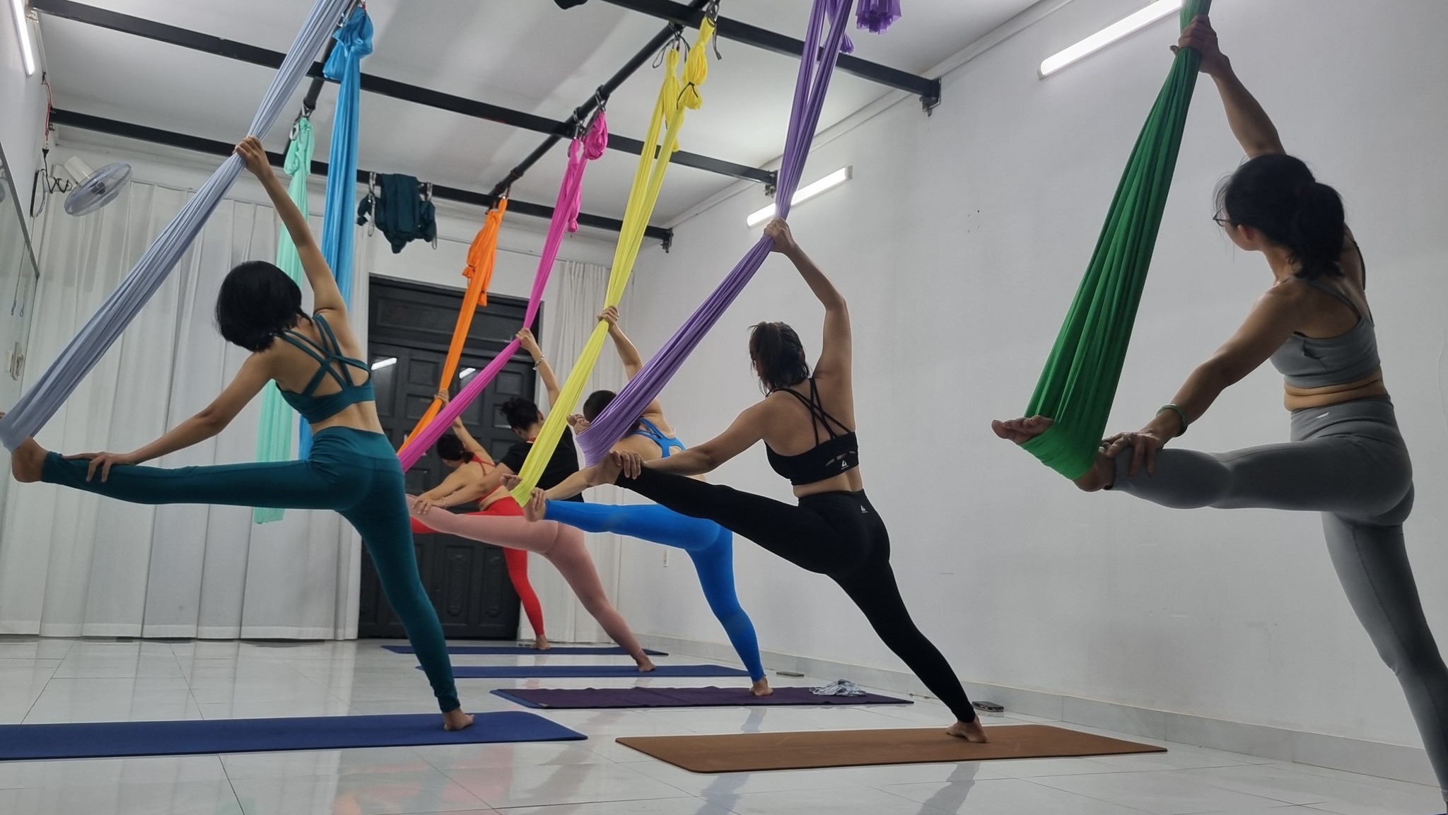[???] Chill Yoga – Yoga_Aerial Yoga_Inside Flow  ? Top1Yoga ??‍♀️ Có 1 học viên của Chill vì tập yoga bay mà xuống cân quá nhiều. Vẫn đang miệt mài tập cho tăng cân lại nha 

Chill Yoga chiêu sinh học viên cho các lớp:
Yo , shares-2✔️ , likes-4❤️️ , date-2025-02-12 23:44:38????????