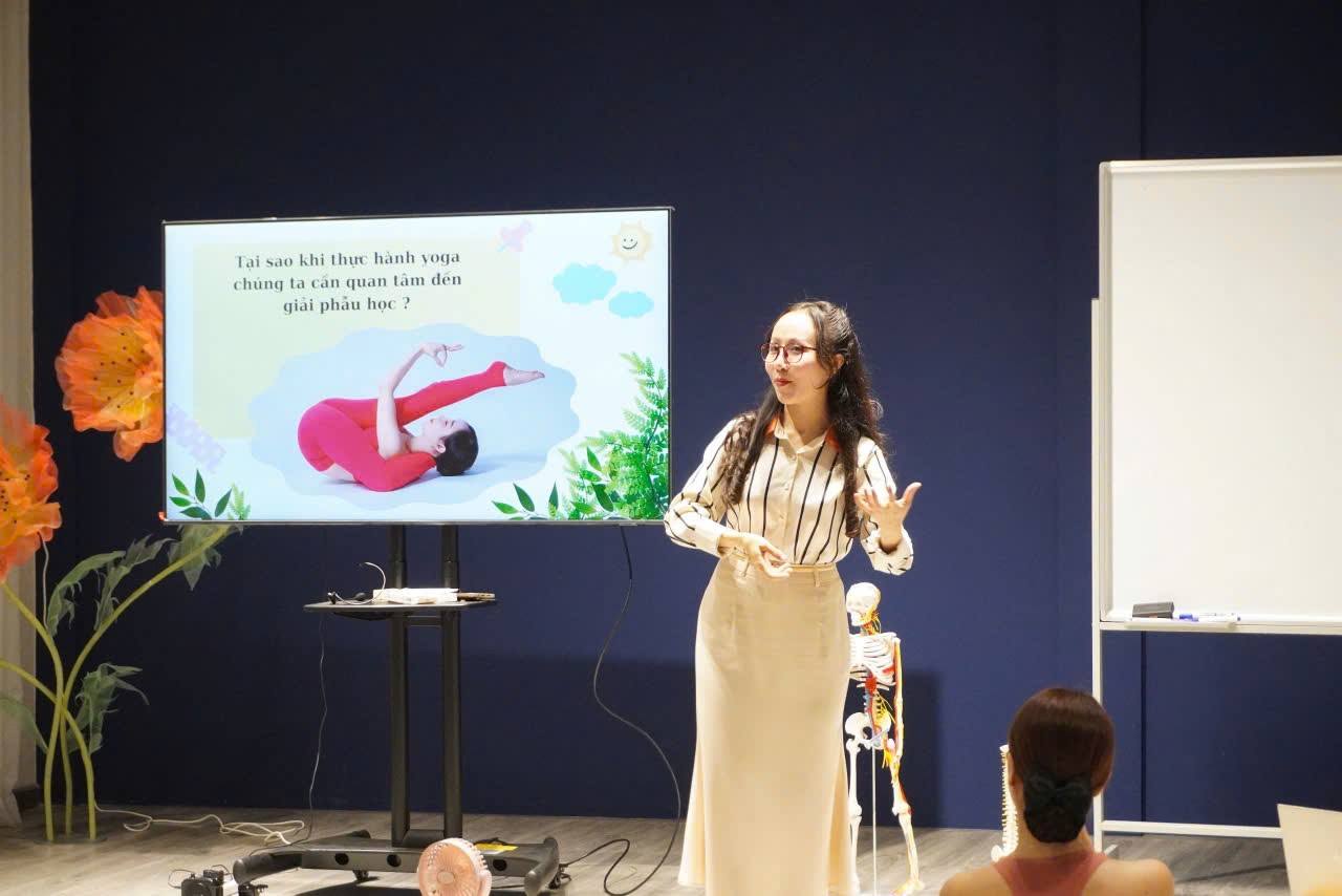 [???] Yoga House ? Top1Yoga ??‍♀️  Yoga Bầu & Yoga Birth – Lợi Ích Vàng Cho Mẹ & Bé Theo WHO 

Yoga Bầu giúp thư giãn, giảm căng thẳng, cân bằng cảm xúc, đồng thời tăng cường cơ bụng, lưng, , shares-0✔️ , likes-4❤️️ , date-2025-02-28 16:51:42????????