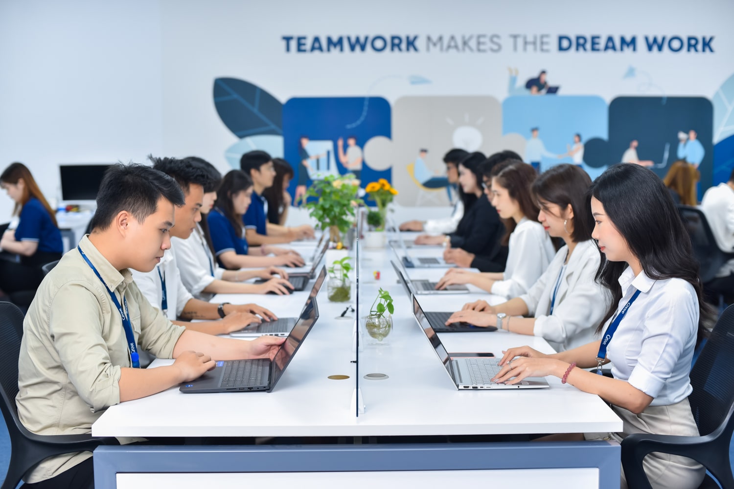 Kinh nghiệm chụp hình profile công ty cực chất lượng dành cho bạn