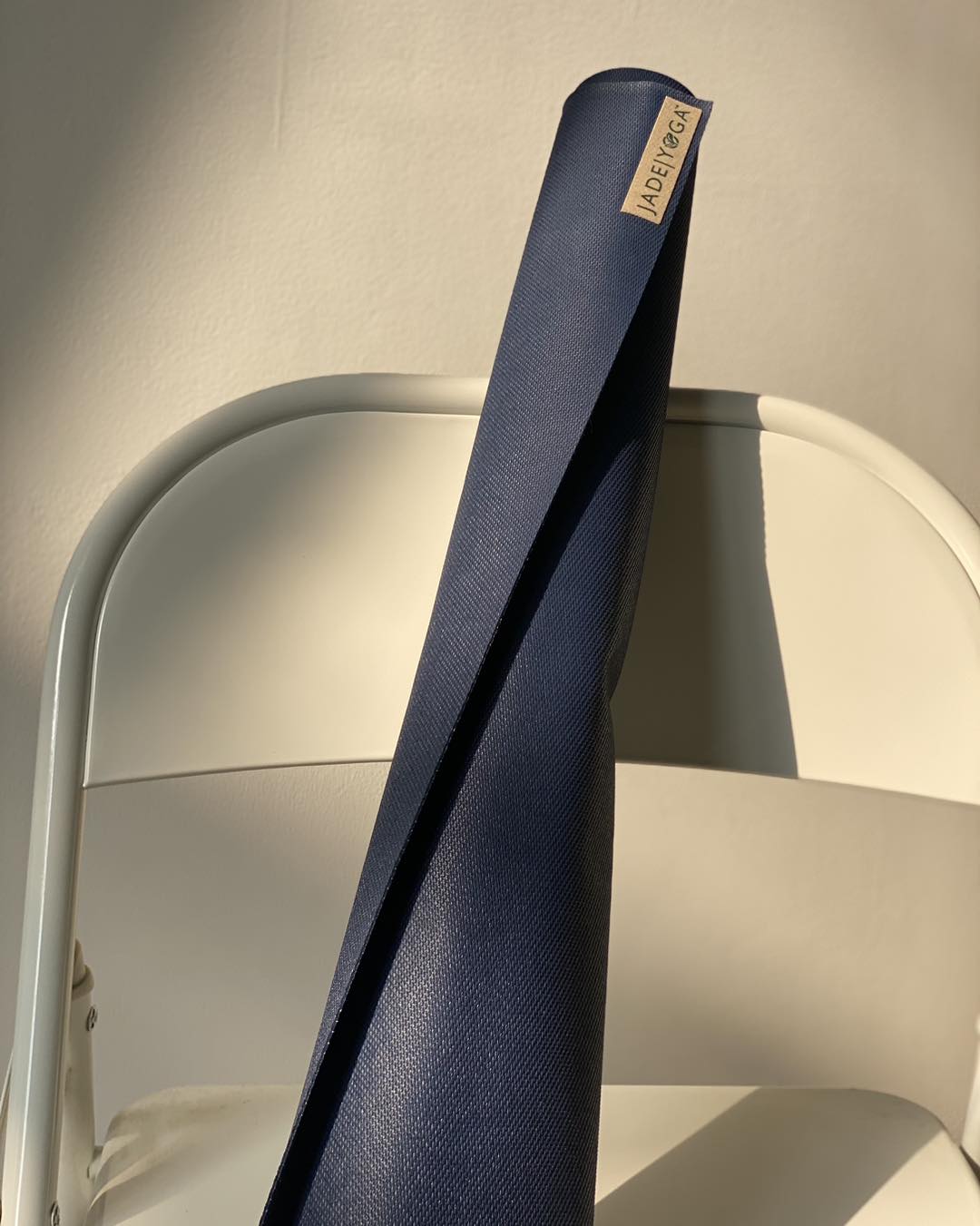 [🆕🇻🇳] YogaVietnam.vn 🧘 Top1Yoga 🤸🏻‍♀️ Em xinh dưới ánh nắng chiều, càng lung linh.
 “Không gian hoá thành bức tranh mỗi khi có em” 

Em xinh JadeYoga Voyager này hẳn rất quen thuộc với mọi ngườ , shares-0✔️ , likes-8❤️️ , date-2025-03-04 13:30:01🇻🇳🇻🇳🇻🇳📰🆕