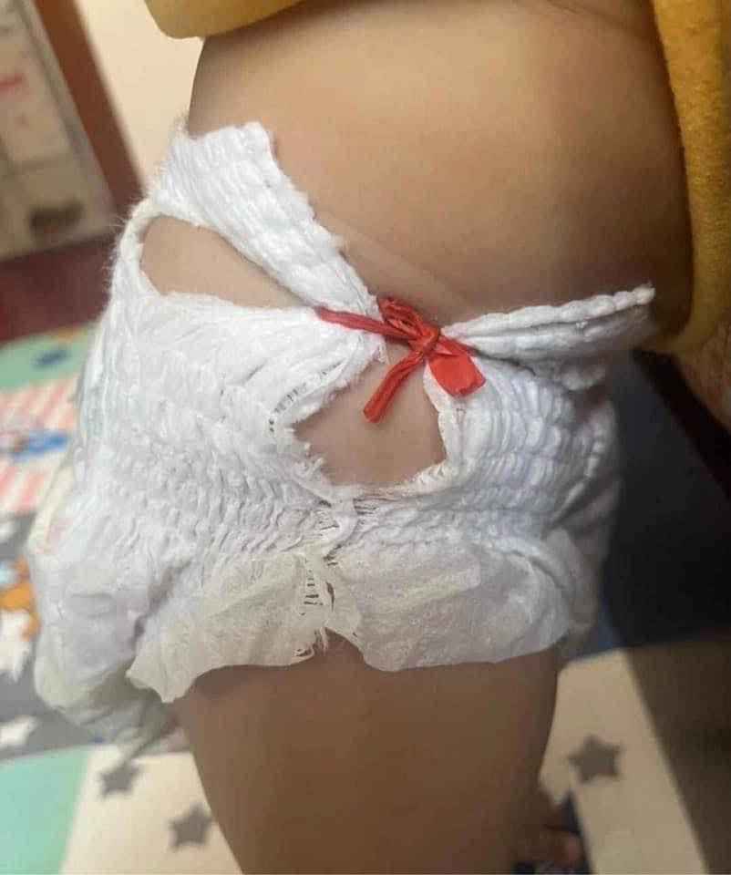 [🆕🇻🇳] Ngọc Yến Baby – Mẹ Bầu Và Em Bé – ĐỒ SƠ SINH_ĐỒ DÙNG MẸ & BÉ 🧑‍🧒❤️️👶⭐️ 𝑩𝒊̉𝒎 𝑩𝒐𝒃𝒃𝒚 𝑷𝒓𝒆𝒎𝒊𝒖𝒎 𝑺𝒐𝒇𝒕 đ𝒂̃ 𝒄𝒐́ 𝒎𝒂̣̆𝒕 𝒕𝒓𝒆̂𝒏 𝒌𝒆̣̂ 𝑵𝒈𝒐̣𝒄 𝒀𝒆̂́𝒏 𝑩𝒂𝒃𝒚 𝒓𝒐̂̀𝒊 𝒃𝒂 𝒎𝒆̣ 𝒐̛𝒊
– Mặt thấm Xtra Soft-Dry: Cấu tạo về mặt gồm hàng nghìn điểm phồng êm ái , shares-0✔️ , likes-2❤️️ , date-2025-03-15 18:25:02🇻🇳🇻🇳🇻🇳📰🆕