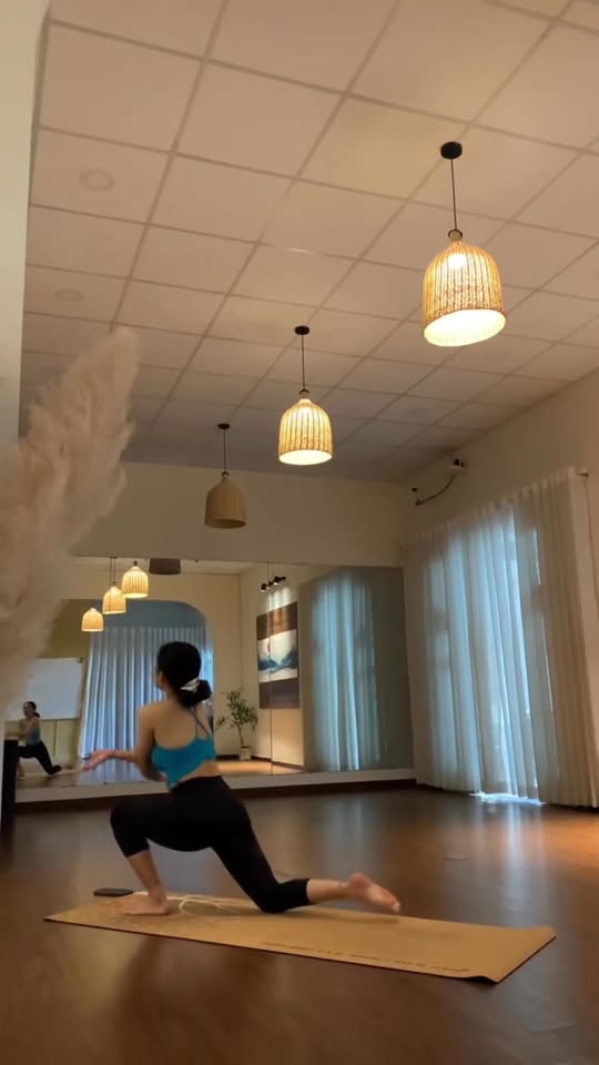 [???] YÊN’S YOGA Studio – Yên’s Yoga, Tâm khoẻ – dáng xinh  ? Top1Yoga ??‍♀️ Nếu như hôm nay bạn đã có một ngày thật mệt mỏi thì …. , shares-0✔️ , likes-4❤️️ , date-2025-03-09 23:50:47????????