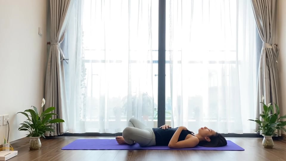 [🆕🇻🇳] Luna Thái Học Viện Yoga Quốc Tế 🧘 Top1Yoga 🤸🏻‍♀️  YOGA BẦU – GIÚP MẸ CÂN BẰNG TÂM LÝ & GIẢM CHUỘT RÚT 

Ba tháng đầu thai kỳ là giai đoạn quan trọng, mẹ bầu có thể gặp nhiều thay đổi về tâm lý và cơ thể.  , shares-0✔️ , likes-0❤️️ , date-2025-03-10 18:12:07🇻🇳🇻🇳🇻🇳📰🆕