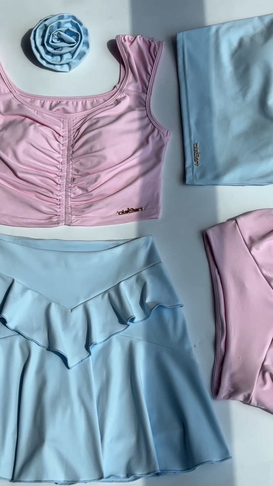 [🆕🇻🇳] Olaben – We create activewear and accessories for studio-to-street👕 Top1Fashion 👗  Lotus  or Sky  – which one’s your favorite? Get a FREE GIFT BOX with your full set purchase. Shop now at  , shares-0✔️ , likes-0❤️️ , date-2025-03-14 18:00:23🇻🇳🇻🇳🇻🇳📰🆕