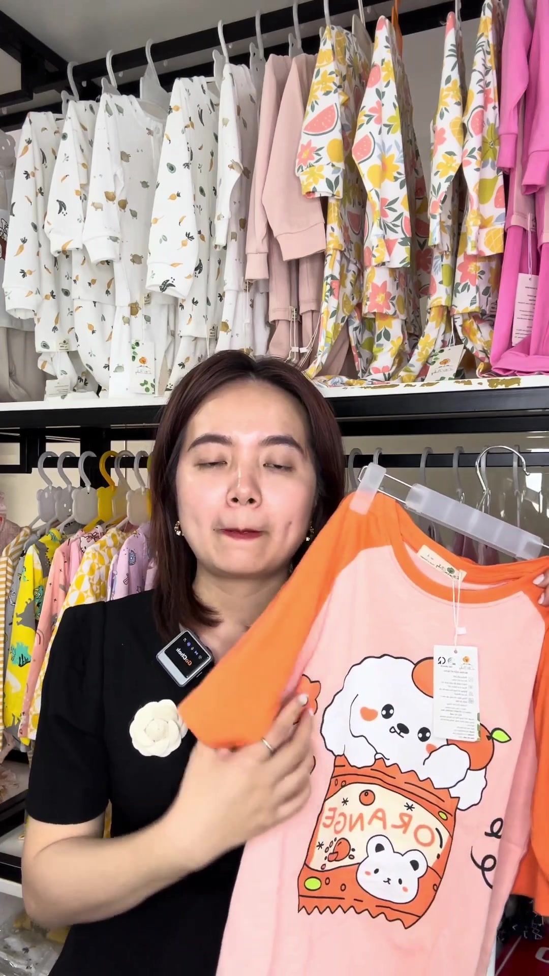 [???]  Zaracos Vietnam – nhà sản xuất những sản phẩm chăm sóc trẻ em chuyên nghiệp đến từ USA n ?‍?❤️️?⭐️ ZARACOS NÔI JELLY 6046  – MẸ NHÀN, BÉ VUI! 

 “”Nhà mình quyết định mua nôi cũi dù vì nghe nhiều mẹ than nôi gỗ dễ bị ẩm, mọt. Giờ bé 9 tháng, vừa ngồi chơ , shares-0✔️ , likes-3❤️️ , date-2025-03-15 23:03:07????????