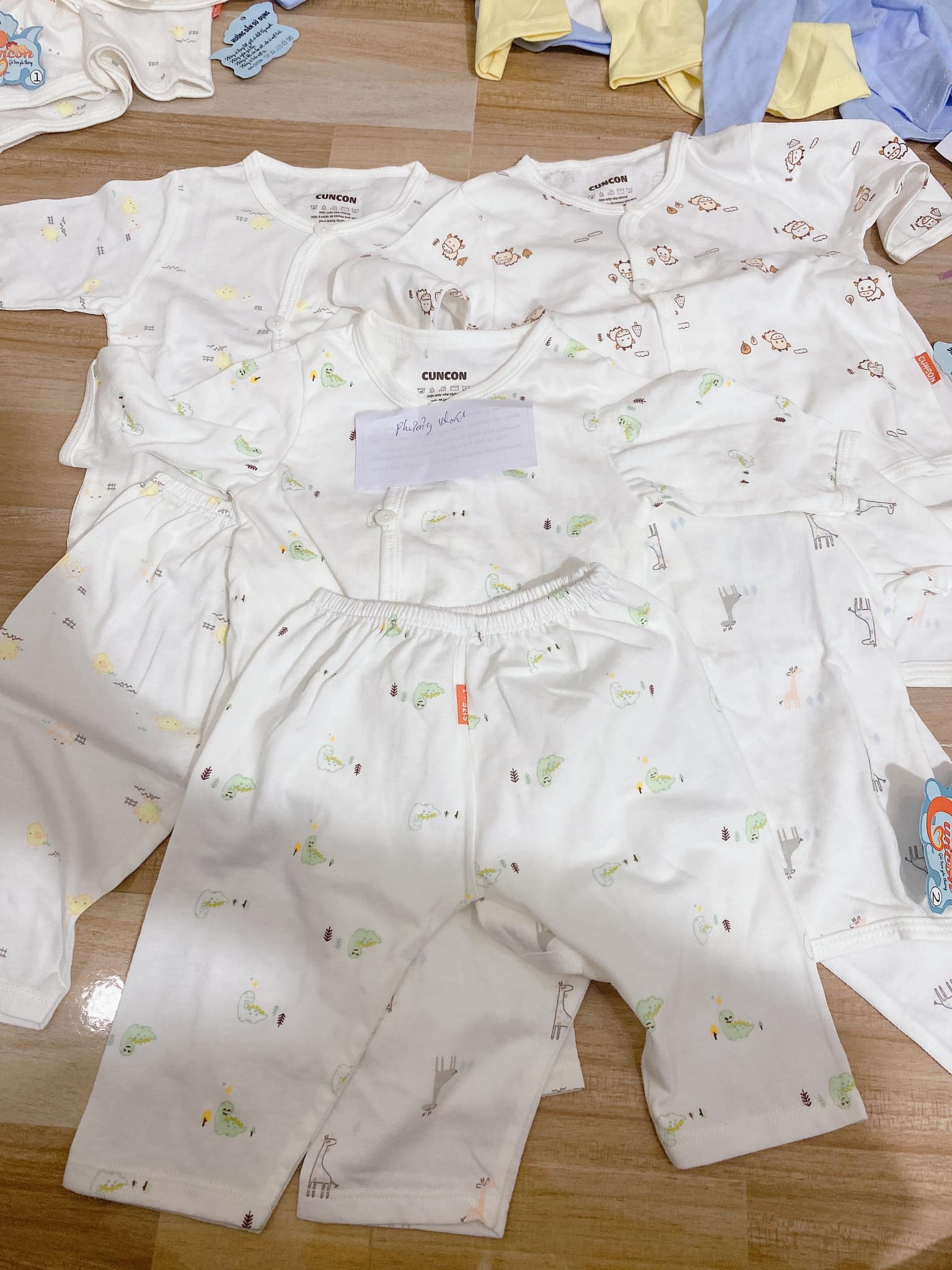 [🆕🇻🇳] Bluemama Vietnam – 𝐅𝐎𝐑 𝐌𝐘 𝐁𝐀𝐁𝐘’𝐒 𝐇𝐀𝐏𝐏𝐘 🧑‍🧒❤️️👶⭐️ 𝗠𝗨𝗔 𝟭 𝗧Ặ𝗡𝗚 𝟭!!!!!!!!!

KHAY ĂN DẶM HÌNH – Best seller 2022

 Khi mua 1 khay ăn dặm hình khủng long sẽ được nhận ngay 1 𝐓𝐡ì𝐚 ă𝐧 𝐝ặ𝐦 𝐬𝐢𝐥𝐢𝐜𝐨𝐧𝐞 𝐜𝐡í𝐧𝐡 𝐡ã𝐧𝐠 𝐁𝐥𝐮𝐞 , shares-0✔️ , likes-2❤️️ , date-2024-08-27 16:32:16🇻🇳🇻🇳🇻🇳📰🆕