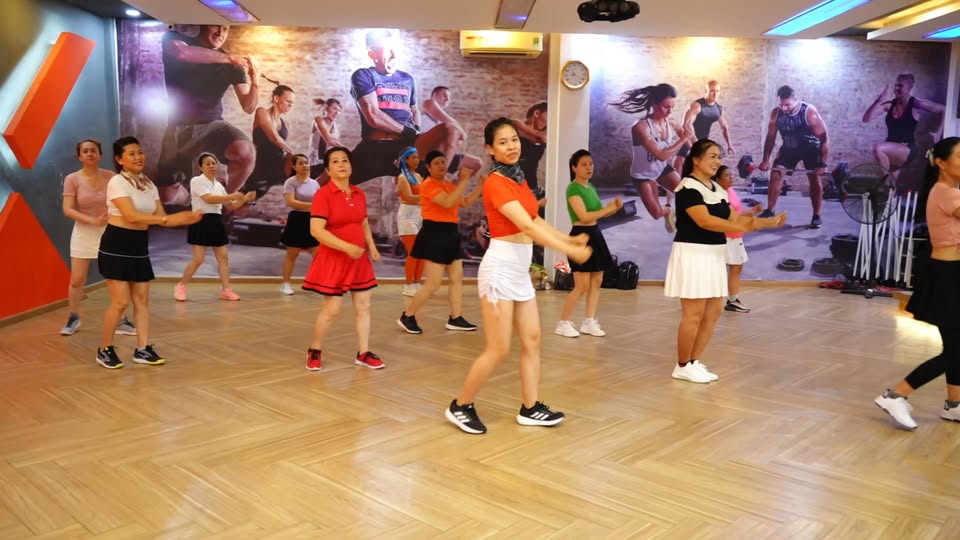 [???] Lio Fitness & Yoga – Your Health Is Our Success   ? Top1Yoga ??‍♀️ Quẩy hết mình với điệu nhảy Shalala tại Lio Fitness
Chị em tôi đã thử bạn đã thử chưa 
———–
Lio Fitness & Yoga
539 Bến Bình Đông Phường 13 Quận 8
(0 , shares-0✔️ , likes-16❤️️ , date-2025-03-22 02:00:48????????