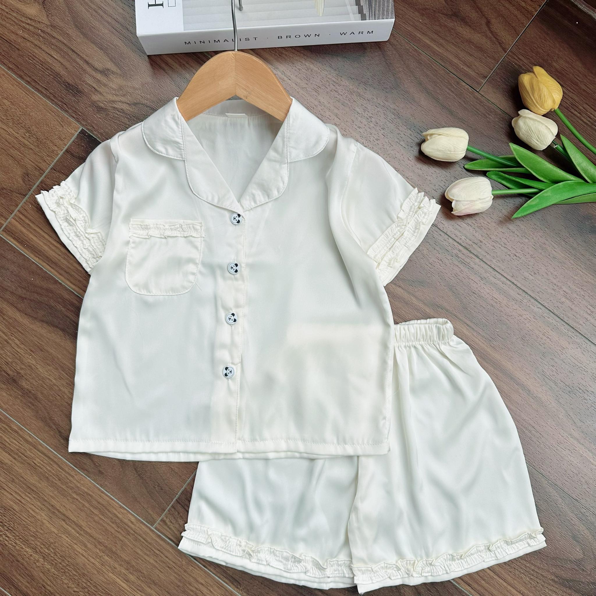 [🆕🇻🇳] Bi&Bê STORE – Sữa -Bỉm- Đồ Sơ Sinh- Hàng Tiêu Dùng -Nơi Mẹ Gửi Trọn Niềm Tin 🧑‍🧒❤️️👶⭐️  Miếng Lót Thấm Sữa KICHI 36m/48m/108m

Sản xuất theo công Nghệ Nhật Bản, đã được cục FDA thực phẩm Hoa Kỳ công nhận về an toàn và chất lượng

Miếng lót th , shares-0✔️ , likes-6❤️️ , date-2025-03-24 20:15:21🇻🇳🇻🇳🇻🇳📰🆕