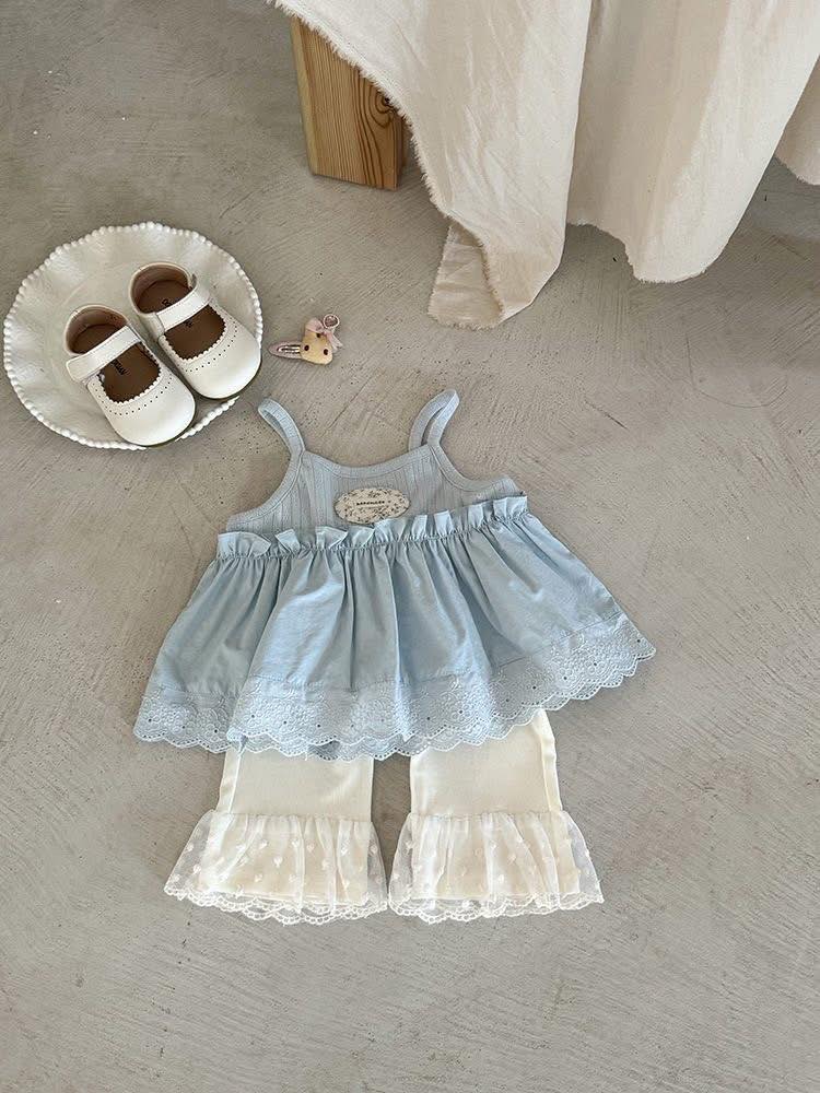 [🆕🇻🇳] Lala’s Corner – Quần áo trẻ em 🧑‍🧒❤️️👶⭐️  COMBO 3 VÁY HOẶC  DÂY XINH XẮN CHO BÉ GÁI – CHỈ 1xxk TẠI LALA CORNER 
 Mẹ ơi, sắm ngay combo 3 váy siêu đáng yêu cho công chúa nhỏ!
•  Phù hợp: Bé từ 8-20 , shares-0✔️ , likes-2❤️️ , date-2025-05-15 19:16:51🇻🇳🇻🇳🇻🇳📰🆕