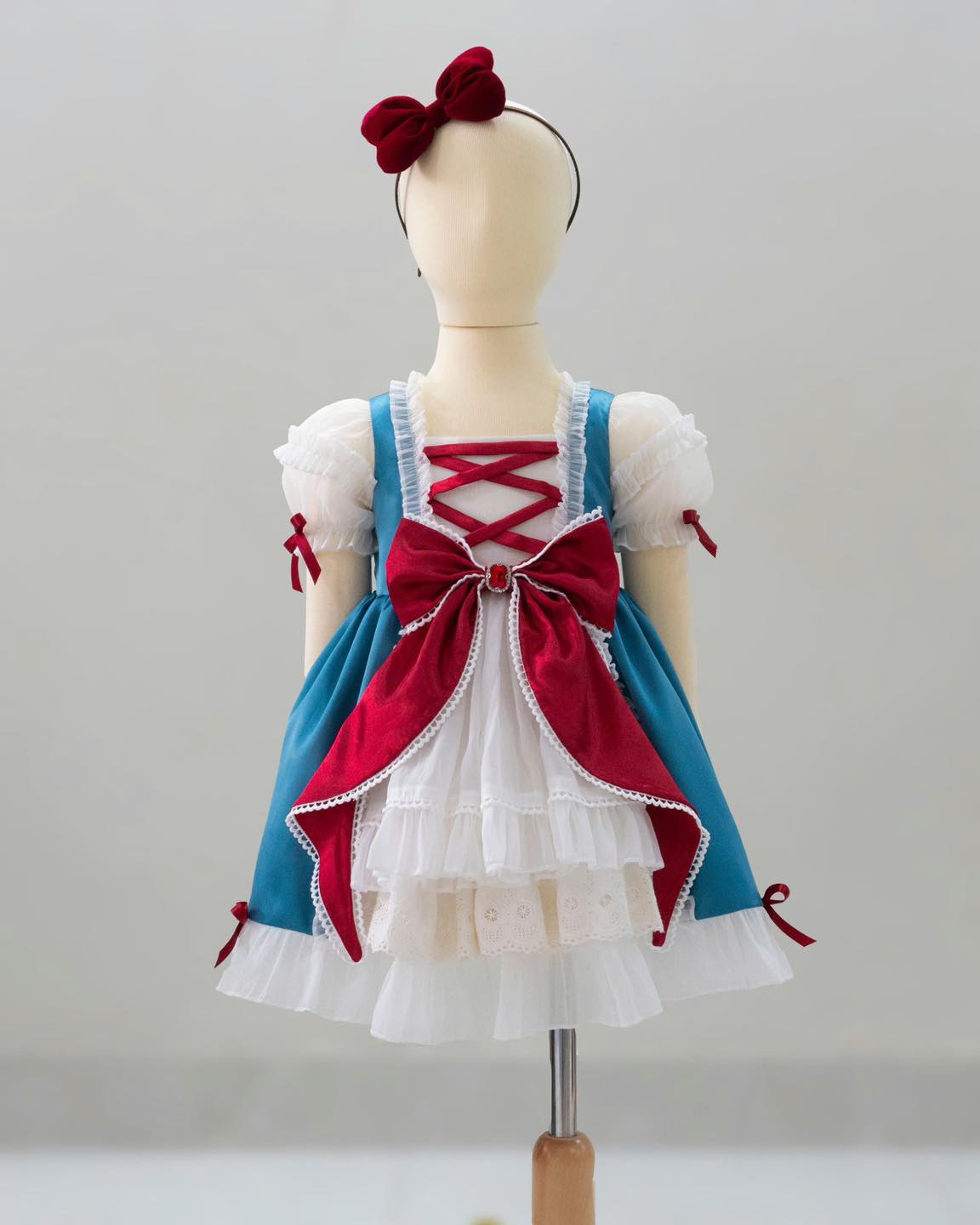 [🆕🇻🇳] Nous Chíp Con – Đồ sơ sinh và mẹ bầu 🧑‍🧒❤️️👶⭐️ 𝐌𝐨̉𝐧𝐠 𝐧𝐡𝐞̣, 𝐞̂𝐦 𝐦𝐞̂̀𝐦, 𝐭𝐡𝐨𝐚́𝐧𝐠 𝐦𝐚́𝐭 𝐜𝐡𝐨 𝐛𝐞́
𝗕𝗦𝗧 𝗘𝗺𝗯𝗲𝘀 𝗙𝗮𝗿𝗺𝘆 | 𝗦𝗦 𝟮𝟬𝟮𝟱
Mùa Xuân hè này, bé yêu sẽ thật thoải mái với bộ cộc tay siêu mềm mịn của nhà Embes 
 , shares-0✔️ , likes-4❤️️ , date-2025-02-11 18:49:03🇻🇳🇻🇳🇻🇳📰🆕