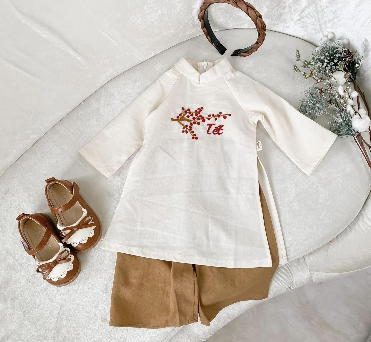 [🆕🇻🇳] Sushi Fashion – Đồ cho bé yêu 🧑‍🧒❤️️👶⭐️  Váy cánh tiên xinh quá các mẹ ơi – đơn giản –  điệu đà, đi học đi chơi đều đẹp mà mát lắm ạ
Chỉ có #99k thôi ạ!
Gia Huy Store – Bé yêu của mẹ
“Sunny Kids  , shares-0✔️ , likes-4❤️️ , date-2022-05-16 03:27:17🇻🇳🇻🇳🇻🇳📰🆕