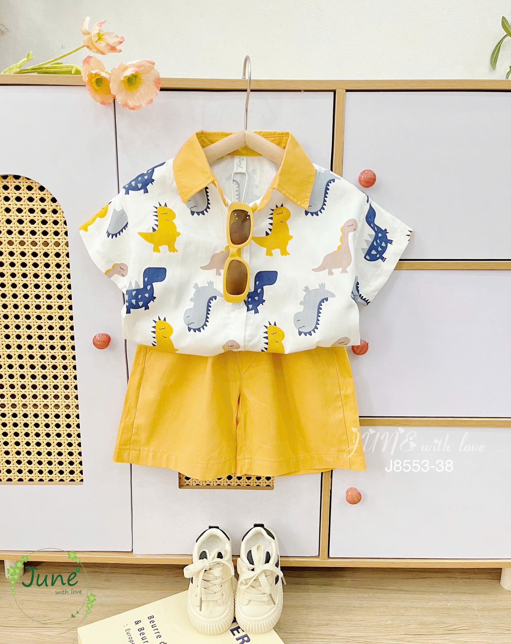[🆕🇻🇳] Shop Hiền Hiền – Thời trang Nữ & Trẻ Em 🧑‍🧒❤️️👶⭐️ Các mẫu đầm cho bé gái size đại cồ mà các shop không nên bỏ qua trong mùa hè này
 Size: 130-170
Sỉ giá tốt ib e nhé.
—————————-
– Nhóm CT , shares-1✔️ , likes-0❤️️ , date-2025-04-26 23:07:03🇻🇳🇻🇳🇻🇳📰🆕