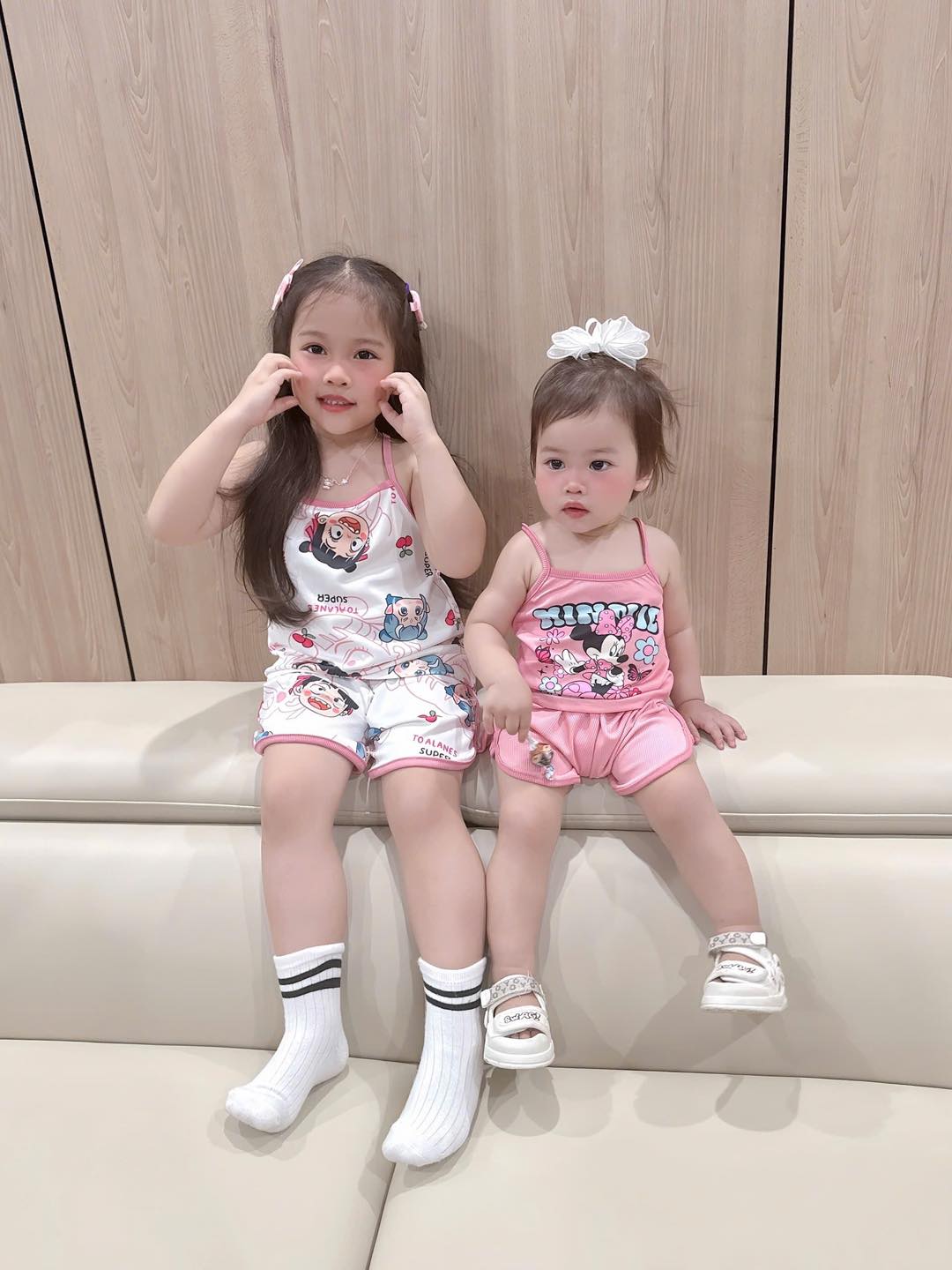 [🆕🇻🇳] Quỳnh Anh shop -QATE – chuyên sỉ lẻ quần áo trẻ em 🧑‍🧒❤️️👶⭐️ Dọn kho thành lý 
T.ặ.n.g cb 3b 1.5.9kk
@fan cứng , shares-0✔️ , likes-0❤️️ , date-2025-03-22 22:48:21🇻🇳🇻🇳🇻🇳📰🆕
