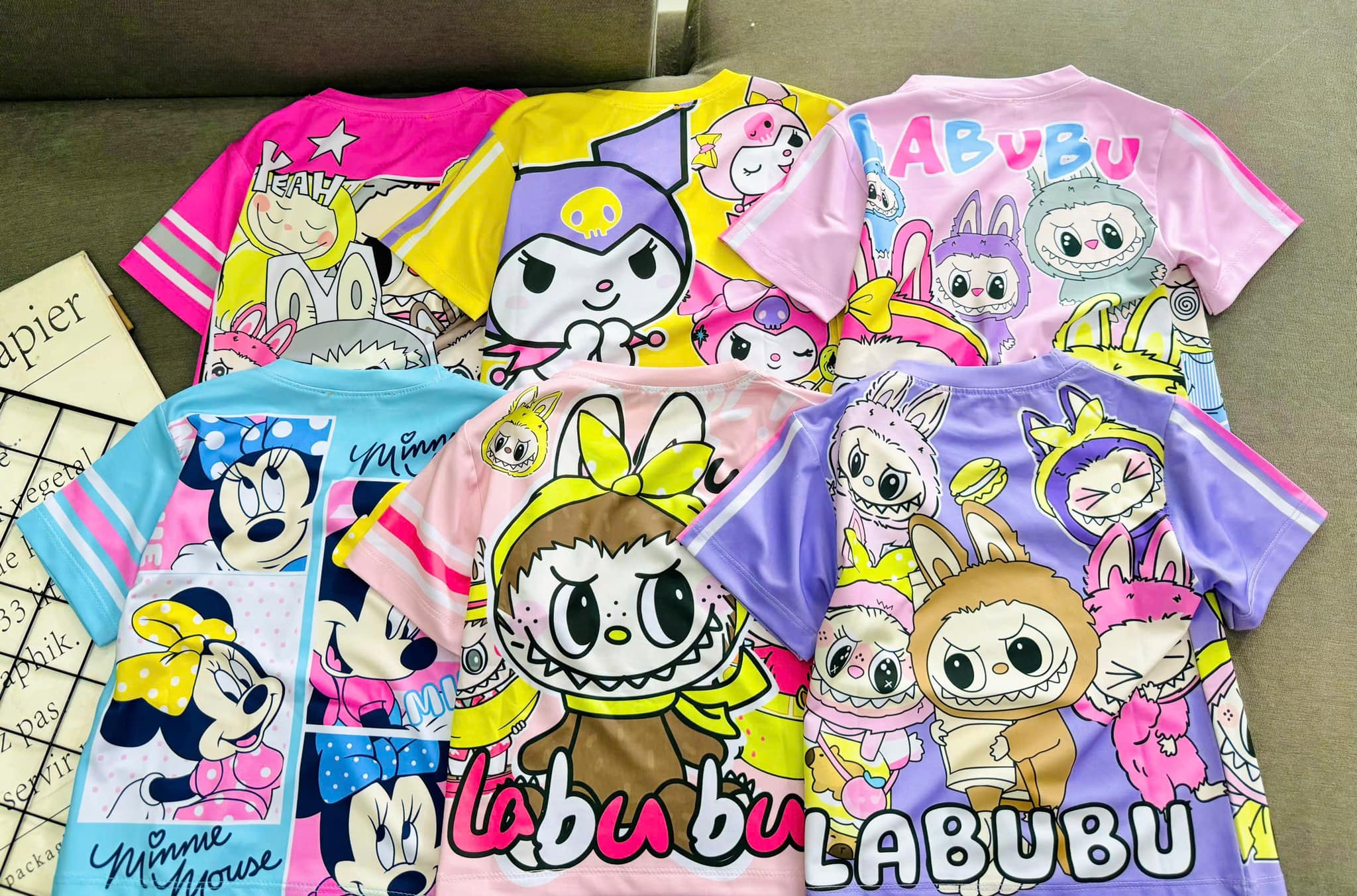 [🆕🇻🇳]  Mặt Trời Bé Con – Tiệm may thêu gia đình 🧑‍🧒❤️️👶⭐️   Trắng hay đỏ thì đẹp hơn các mẹ nhỉ 
 , shares-0✔️ , likes-3❤️️ , date-2024-11-14 20:33:41🇻🇳🇻🇳🇻🇳📰🆕