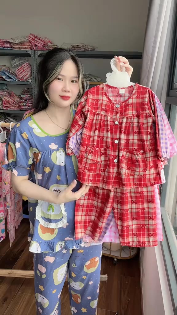 [🆕🇻🇳] Tiger Shop Thời Trang Quảng Châu – Chuyên cung cấp sỉ và lẻ ,quần áo ,giày dép và phụ kiện thời trang 🧑‍🧒❤️️👶⭐️ Đẹp xuất sắc 
Size 45 đến 95 kg
 , shares-1✔️ , likes-4❤️️ , date-2025-09-03 04:31:37🇻🇳🇻🇳🇻🇳📰🆕