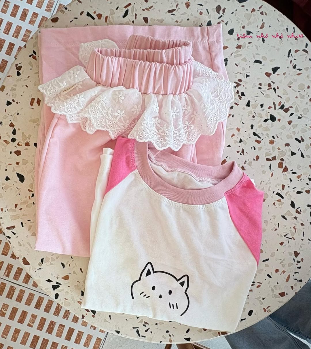 [🆕🇻🇳]  Shop Mẹ&Bé – Quyết Oanh – Cung cấp thông tin về các sản phẩm cho Mẹ & Bé 🧑‍🧒❤️️👶⭐️ Quần kẻ chất mới nhất của 2025 siêu đẹp luôn , màu mới đẹp sang sịn mịn luôn lên pom xuông chuẩn đẹp thoải mái của hàng loại 1 nhé 
 , shares-2✔️ , likes-3❤️️ , date-2025-09-03 18:07:50🇻🇳🇻🇳🇻🇳📰🆕