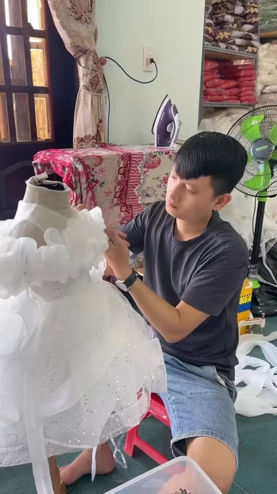 [🆕🇻🇳] Sorie’s House – Đồ tole/lanh cho Bé và Mẹ 🧑‍🧒❤️️👶⭐️  SÁT NÁCH BÉ TRAI hết nhiều nên em thêm màu mới cho các bé chuẩn bị đi học ạ 
 Link video: 
 Link FREESHIP: 
       
 Size: 𝟗-𝟒𝟎𝐤𝐠 (𝟒-𝐗𝐋)
 Inbox Nhà ngay k , shares-0✔️ , likes-0❤️️ , date-2025-09-01 17:38:36🇻🇳🇻🇳🇻🇳📰🆕