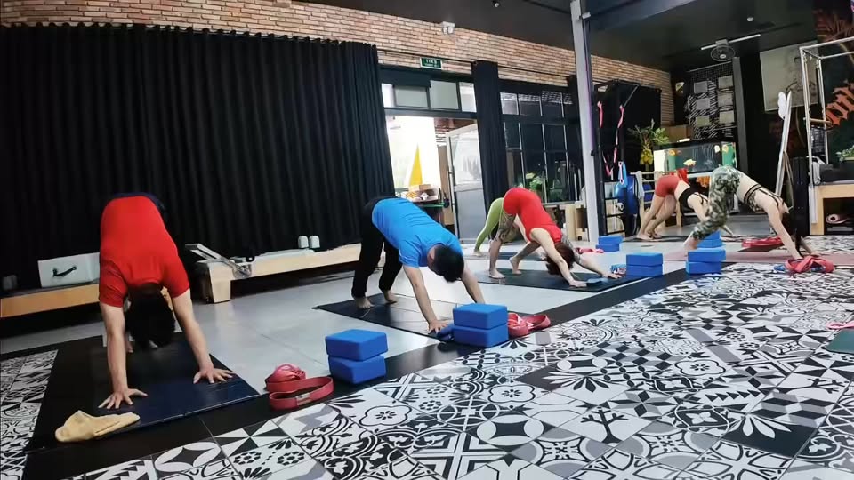 [🆕🇻🇳] Mt-Life Yoga & Pilates 🧘 Top1Yoga 🤸🏻‍♀️ 3 điều có thể xoay chuyển cả cuộc đời bạn:
 Tư duy đúng
 Kỷ luật trong thói quen
 Người đồng hành xứng đáng.

 Trong tập luyện yoga cũng vậy ! 
  Tập ở đâu , shares-0✔️ , likes-8❤️️ , date-2025-09-15 18:59:03🇻🇳🇻🇳🇻🇳📰🆕