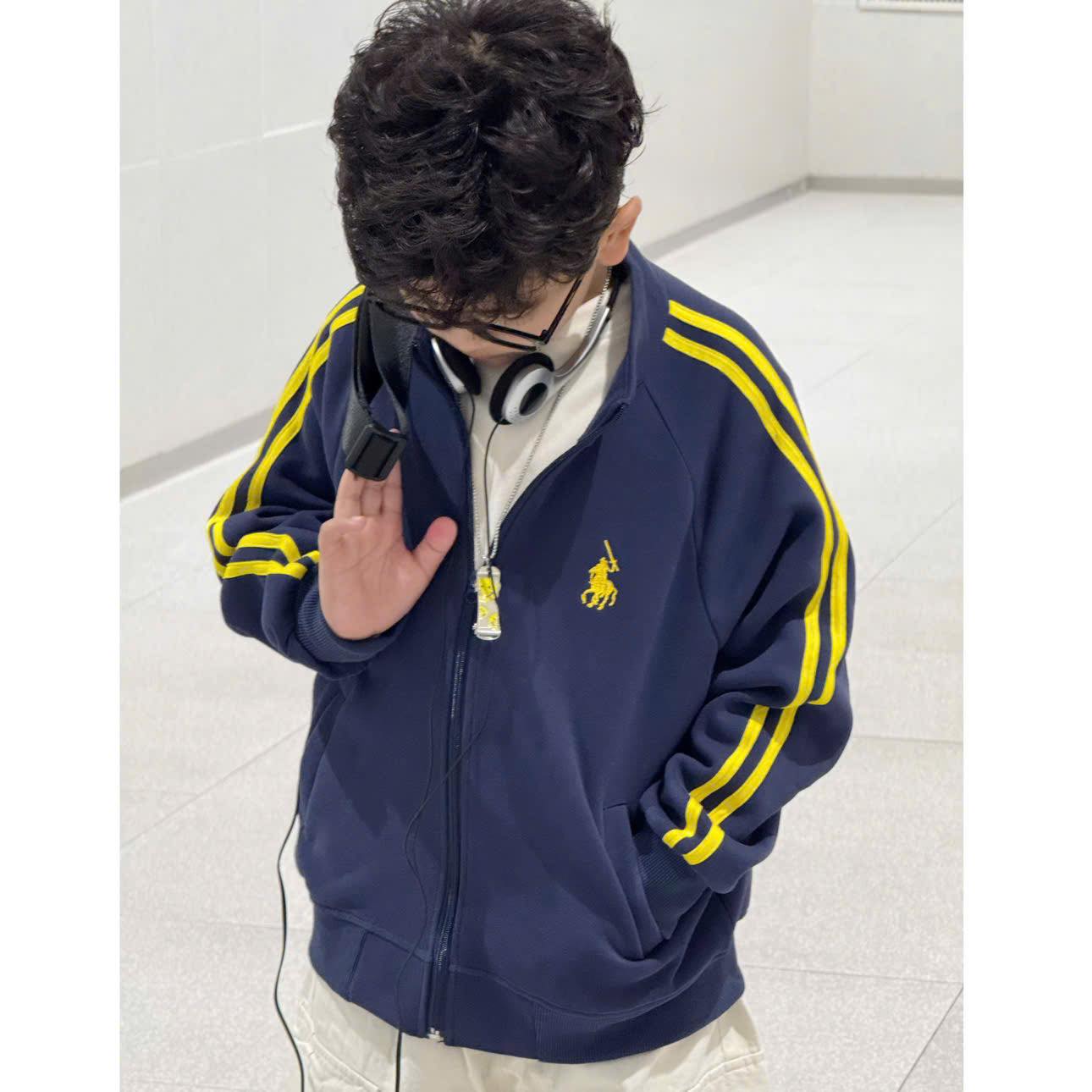 [🆕🇻🇳]  Yến Anh Baby – Cửa hàng mẹ và bé  🧑‍🧒❤️️👶⭐️ Bỉm Amor natural bỉm thương hiệu việt siêu khuyến mại 
mua 1 bịch cũng có quà 
mua 6 bịch tặng xe máy điện thể thảo 
mua 8 bịch nhận xe điện vecpa 
mua 5 b , shares-0✔️ , likes-4❤️️ , date-2025-11-04 06:09:38🇻🇳🇻🇳🇻🇳📰🆕