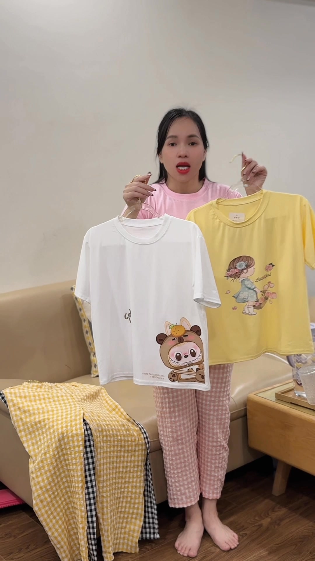 [🆕🇻🇳] Nous Chíp Con – Đồ sơ sinh và mẹ bầu 🧑‍🧒❤️️👶⭐️ Shop còn vài áo Gilet Nous sale đồng giá 100k cho các mom luôn ạ
Size 6-9M (7,5-9,5kg) còn màu Xanh, Hồng
Size 9-12M (8,5-10,5kg) còn màu Xanh
Size 12-18M  , shares-1✔️ , likes-4❤️️ , date-2025-03-16 20:26:55🇻🇳🇻🇳🇻🇳📰🆕