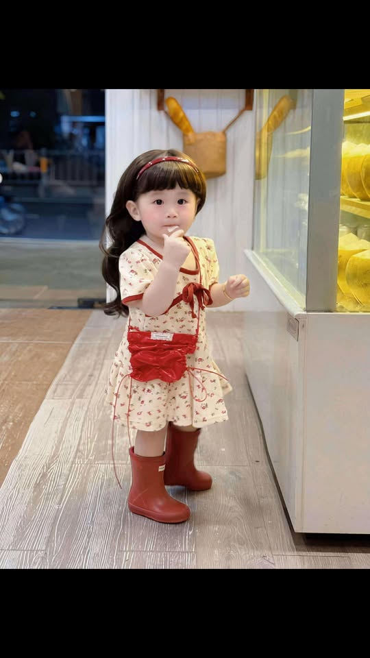 [🆕🇻🇳] Trà My Shop 🧑‍🧒❤️️👶⭐️   BÁN MÁY GIẶT SẤY ELECTROLUX GIẶT 10KG – SẤY 7KG
 Máy giặt & sấy 2 trong 1, tiện lợi – không lo trời mưa
 Giặt sạch, sấy khô nhanh, tiết kiệm điện
 Tình t , shares-0✔️ , likes-0❤️️ , date-2025-10-11 15:17:46🇻🇳🇻🇳🇻🇳📰🆕