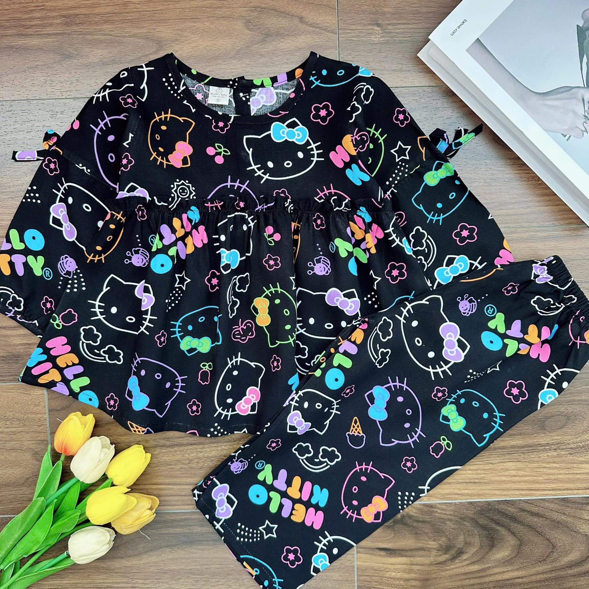 [🆕🇻🇳]  Thảo – Quần Áo Trẻ Em Nội Địa Trung 🧑‍🧒❤️️👶⭐️ Sét quần kẻ 2 màu đen – trắng 

340
SM
 , shares-0✔️ , likes-0❤️️ , date-2025-12-06 16:02:02🇻🇳🇻🇳🇻🇳📰🆕