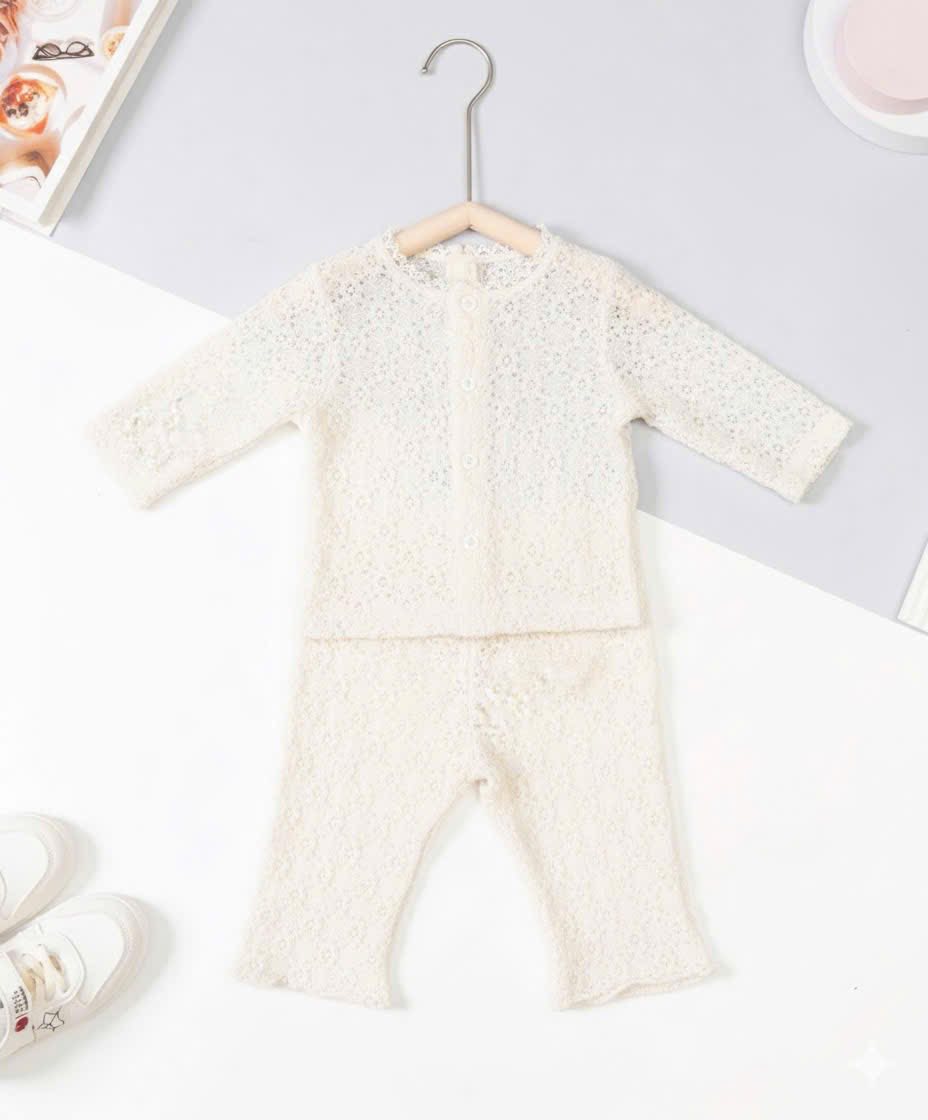 [🆕🇻🇳]  Aiko Kids – Thời Trang Cho Bé – Cửa hàng chuyên dép sục, giày lười và phụ kiện, charm gắn dép 🧑‍🧒❤️️👶⭐️ Nổ đơn ib shop liền để sở hữu 1 đôi dép crocs theo ý thích của minh thôi nào
#depcrocs , shares-0✔️ , likes-1❤️️ , date-2025-12-19 22:09:03🇻🇳🇻🇳🇻🇳📰🆕