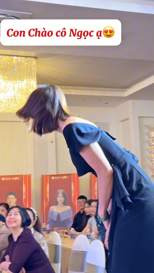 [🆕🇻🇳] Yoga Thi Thảo  [🆕Top1Vietnam🇻🇳] 🧘 Top1Yoga 🤸🏻‍♀️ Vinh danh Thầy Yoga Võ Thị Thi Thảo
Ba má là tấm gương sống thiện lành, sự nỗ lực, cho con gái những điều kiện tốt nhất trong khả năng. Là người thầy tuyệt , shares-0✔️ , likes-493❤️️ , date-2025-12-22 01:09:20🇻🇳🇻🇳🇻🇳📰🆕