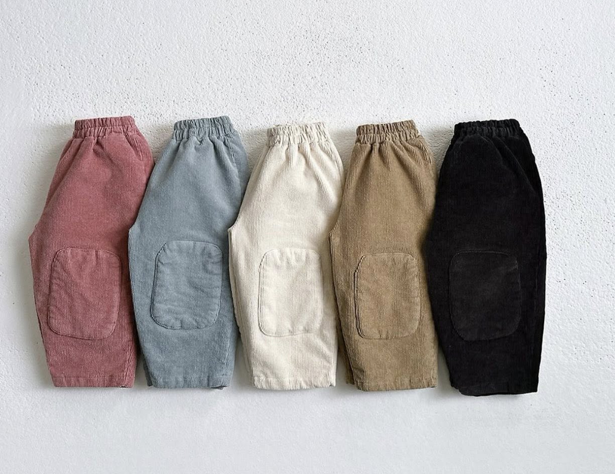 [🆕🇻🇳]  Beann- Believe Ann – Thương hiệu thời trang thiết kế mẹ và bé – 𝐛𝐞𝐀𝐧𝐧 🧑‍🧒❤️️👶⭐️ Mỗi thiết kế đều rất chỉn chu và cầu kỳ đến mức … khó tính như cô chủ Thương hiệu vậy 

Yên tâm đồ nhà Beann- Believe Ann làm rất có tâm và xứng tầm cho  , shares-1✔️ , likes-8❤️️ , date-2025-12-22 18:42:16🇻🇳🇻🇳🇻🇳📰🆕