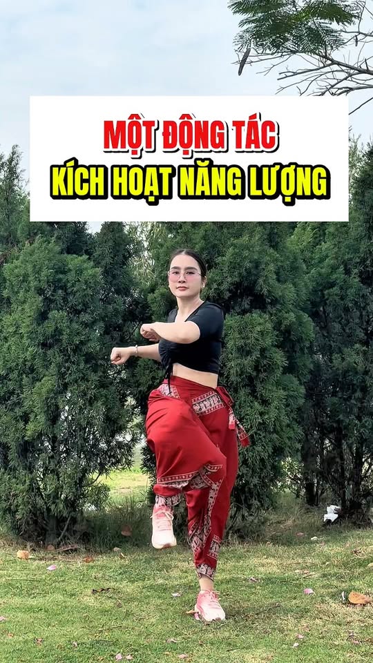 [🆕🇻🇳] Hà Vân Yoga 🧘 Top1Yoga 🤸🏻‍♀️ Động tác kích hoạt năng lượng , mỗi sáng tập 100 lần ! #havanyoga #tapluyentainha #yogatrilieu #suckhoe , shares-0✔️ , likes-66❤️️ , date-2025-12-31 03:14:54🇻🇳🇻🇳🇻🇳📰🆕