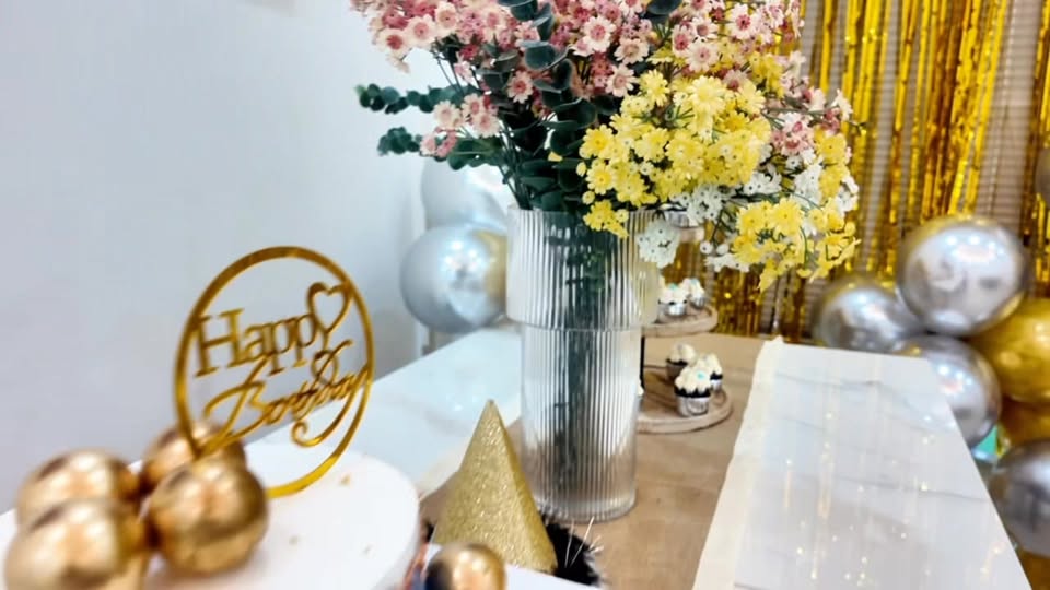 [🆕🇻🇳] Mini’s Cake – Tiệm bánh Đài Loan 🍔 Top1Food  🍜 GARDEN BEER WELLCOME YOU
Bạn còn chần chờ gì nữa vì Garden Beer : 
 Có phòng Vip máy lạnh – dành cho những hội nhóm “không rượu thì không nói chuyện”.
 Có  , shares-0✔️ , likes-86❤️️ , date-2025-10-20 15:40:12🇻🇳🇻🇳🇻🇳📰🆕