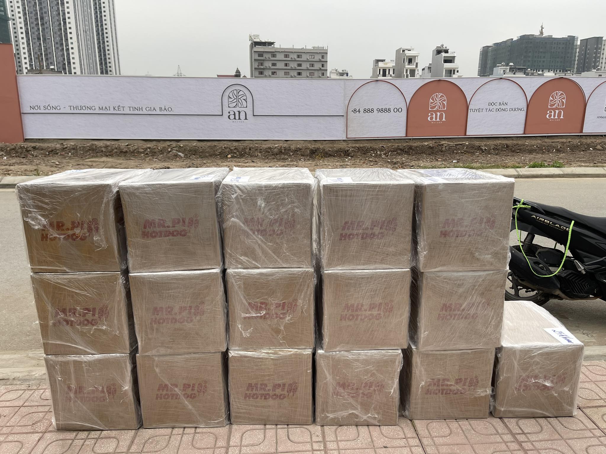 [🆕🇻🇳] Phương Thảo Bakery – Tiệm bánh 🍔 Top1Food  🍜  𝗕𝗔́𝗡𝗛 𝗞𝗘𝗠 𝗧𝗛𝗢̂𝗜 𝗡𝗢̂𝗜 – ĐẦY 𝗧𝗛𝗔́𝗡𝗚 là món quà mà ba mẹ dành tặng cho các bé iu vào những cột mốc đầu đời.   
  𝘝𝘰̛́𝘪 𝘮𝘰𝘯𝘨 𝘮𝘶𝘰̂́𝘯 𝘮𝘢𝘯𝘨 đ𝘦̂́𝘯 𝘤𝘩𝘰 𝘤𝘢́𝘤 𝘣𝘦́ 𝘮𝘰 , shares-0✔️ , likes-7❤️️ , date-2025-12-30 00:50:26🇻🇳🇻🇳🇻🇳📰🆕