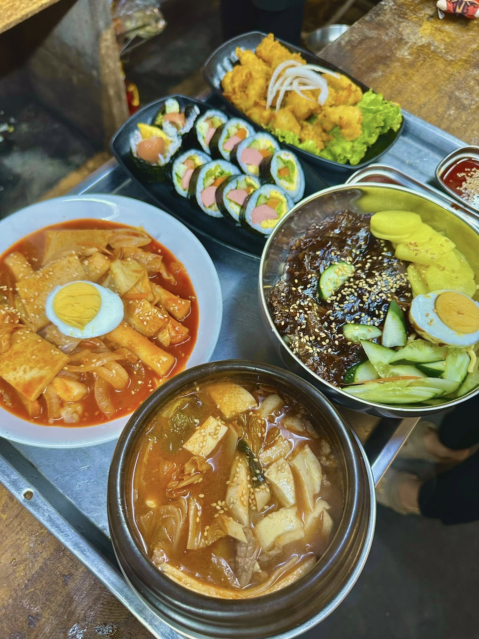 [🆕🇻🇳] The BeTi Food-Cửa hàng đồ ăn Hàn Quốc 🍔 Top1Food  🍜 Một mâm nhỏ nhưng no cả chiếc bụng 
————————-
 𝐓𝐇𝐄 𝐁𝐄𝐓𝐈 𝐅𝐎𝐎𝐃 
• Sms: 0373407707 
• Add: 40 Nguyễn Lộ Trạch
 Khách hàng có thể đặt món qua sms, page, Grab,  , shares-1✔️ , likes-6❤️️ , date-2025-12-28 17:46:30🇻🇳🇻🇳🇻🇳📰🆕